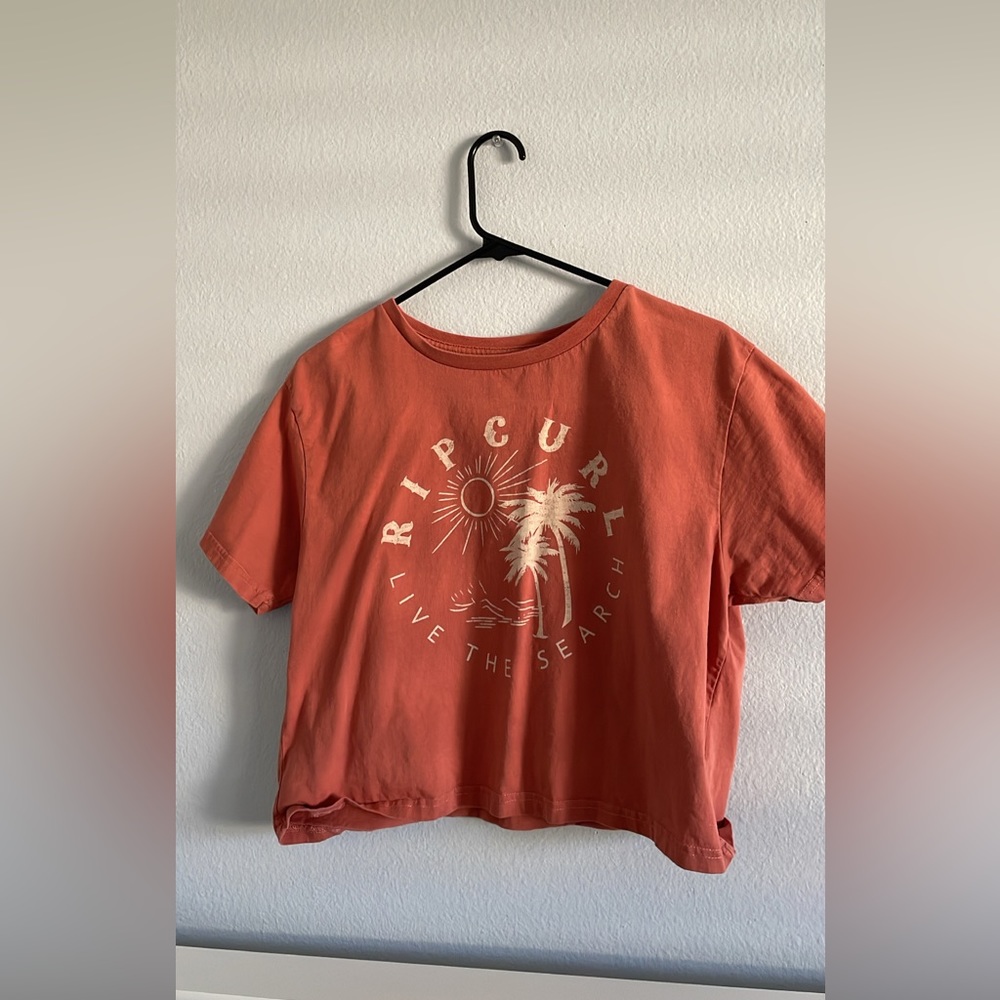 Rip curl cropped tee